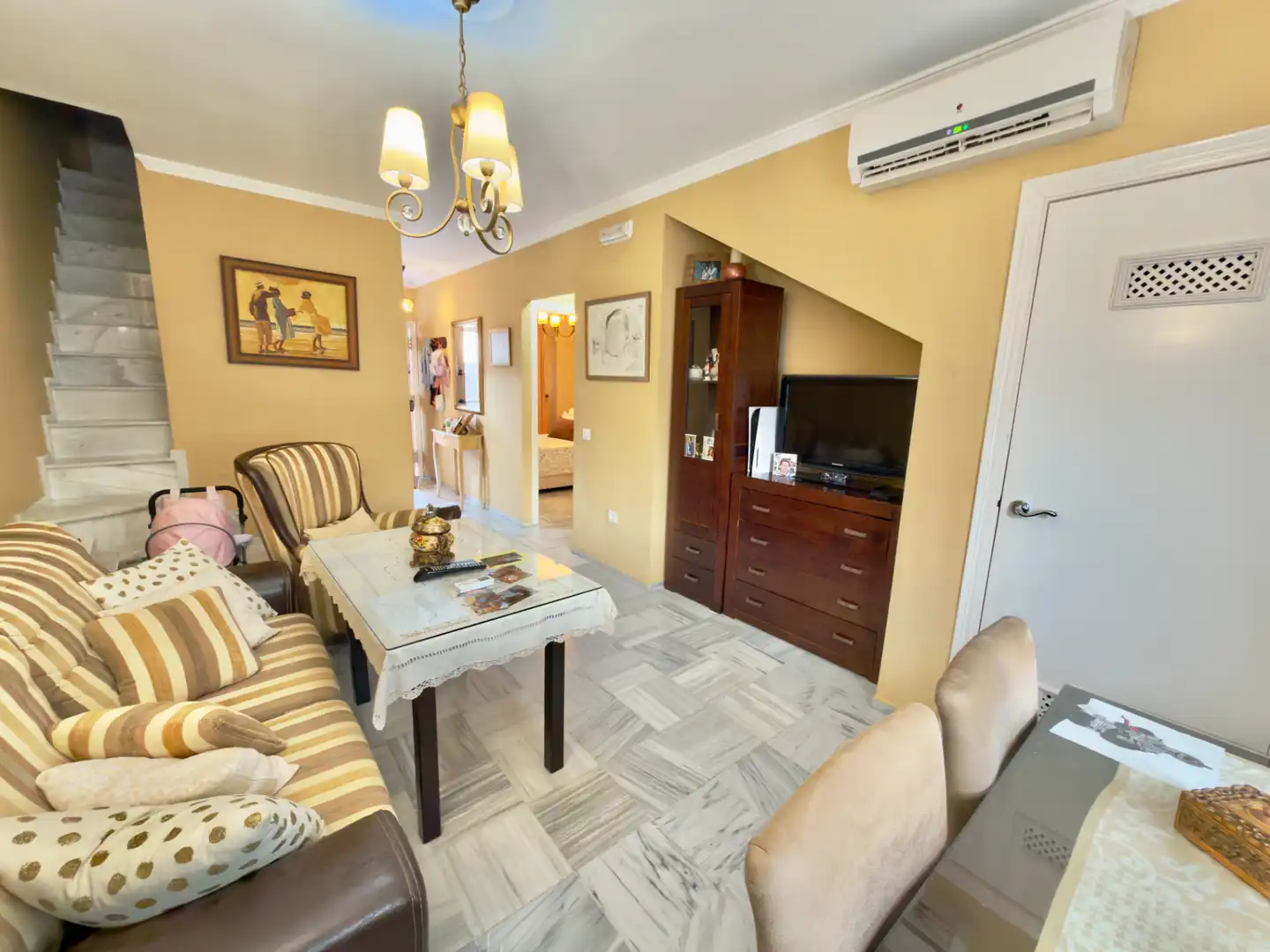 Living room of Duplexes for sale in Bornos  with Air Conditioner, Furnished and Oven