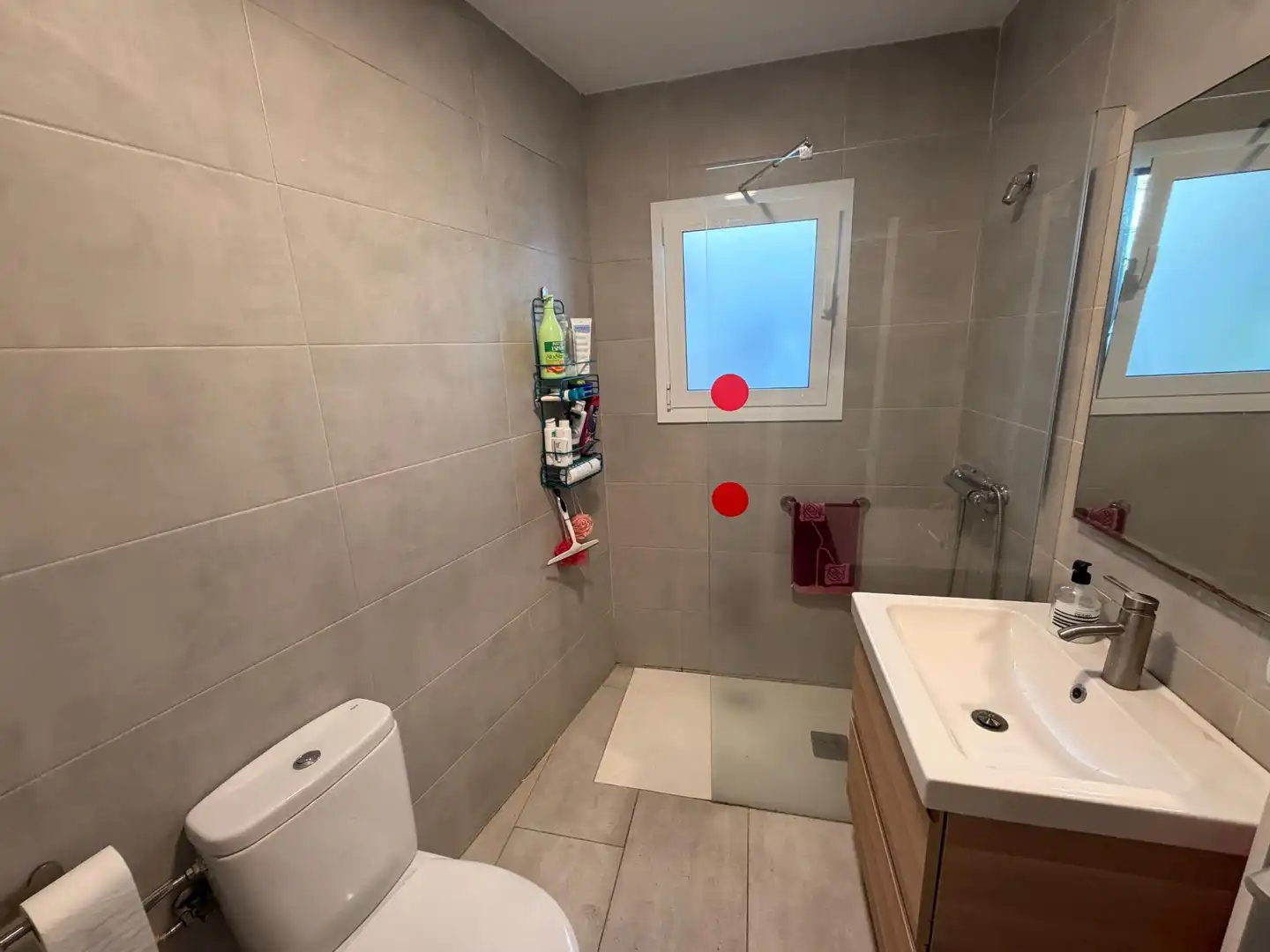 Bathroom of Flat for sale in Sant Pol de Mar