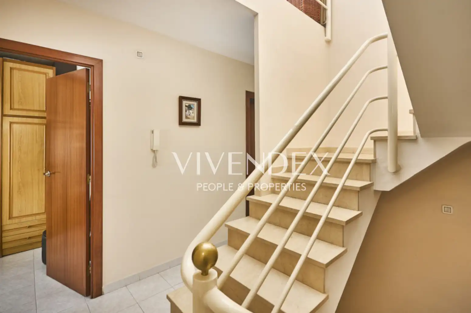 Casa adosada en venta en Viladecans con Calefacción, Jardín privado y Terraza