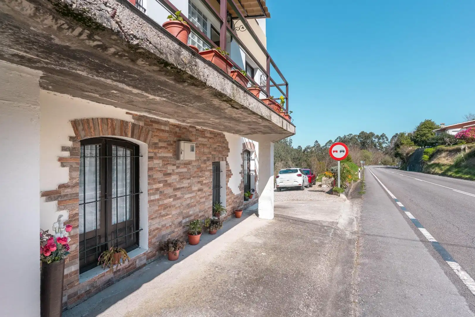 Vista exterior de Casa o xalet en venda en Muros de Nalón amb Calefacció, Jardí privat i Traster