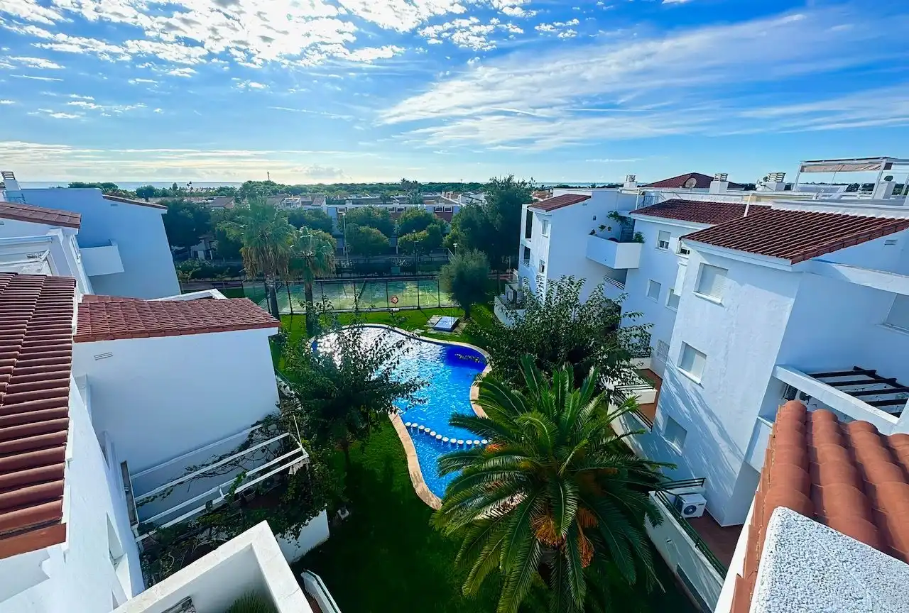 Piscina de Ático en venta en Alcalà de Xivert con Aire acondicionado, Calefacción y Jardín privado