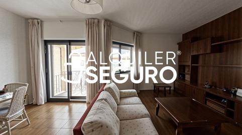 Foto 5 de Casa o chalet de alquiler en Mirador de Despeñaperros, Fontenebro - Altavista, Madrid