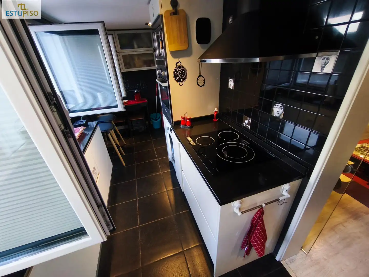Cuina de Apartament en venda en Vitoria - Gasteiz amb Calefacció, Parquet i Traster