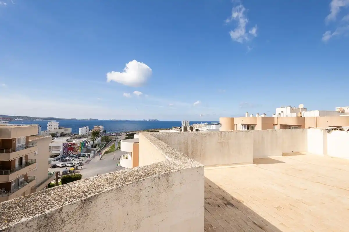 Penthouse with terrace for sale in Sant Antoni de Portmany, imagen 25