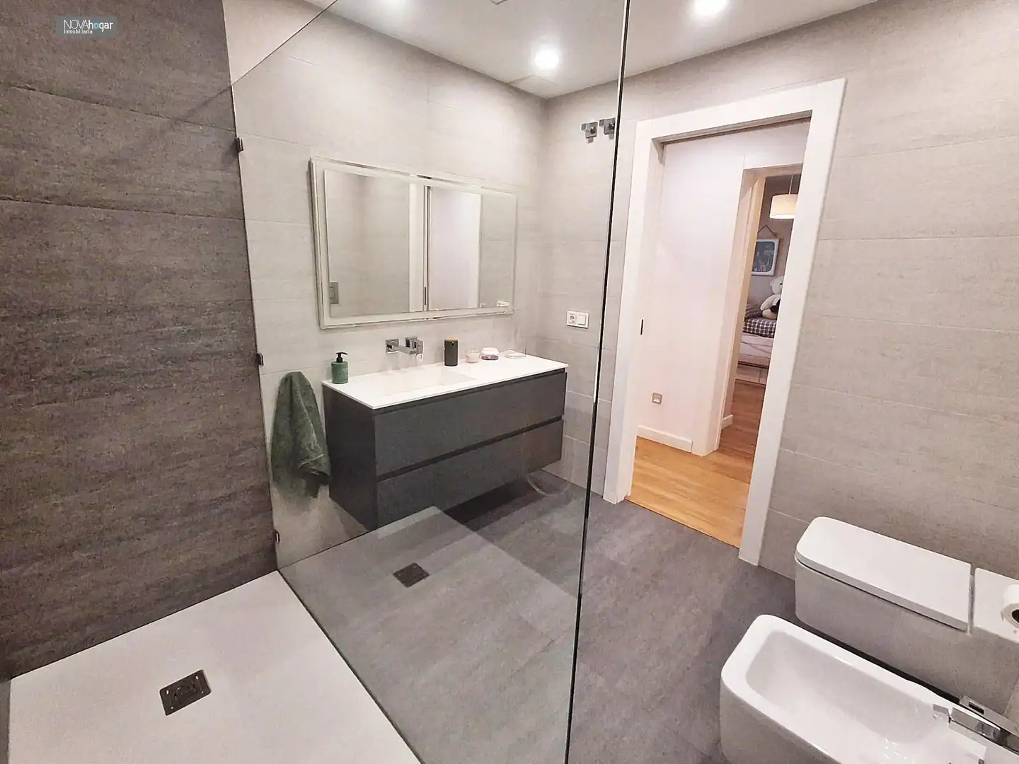 Bathroom of Houses for sale in Málaga  with Air Conditioner, Heating and Terrace