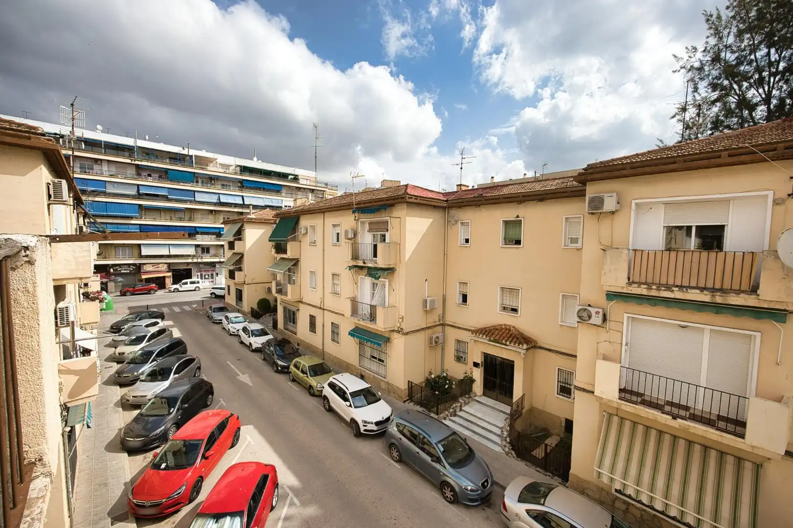 Vista exterior de Piso en venta en Orihuela