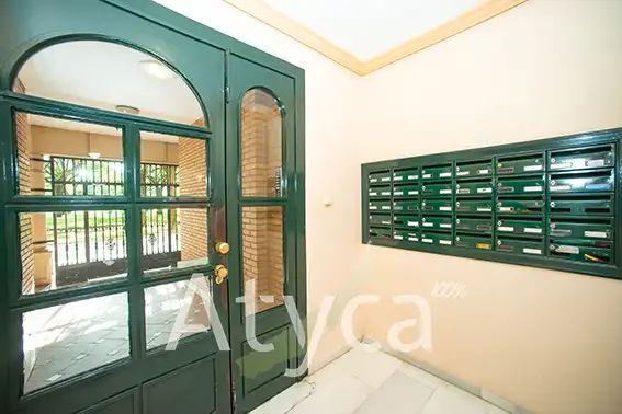 Planta baja de alquiler en Calle del Deporte, 2, Poniente-Norte - Miralbaida - Parque Azahara