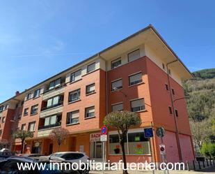 Exterior view of Flat for sale in Güeñes  with Heating, Storage room and Balcony