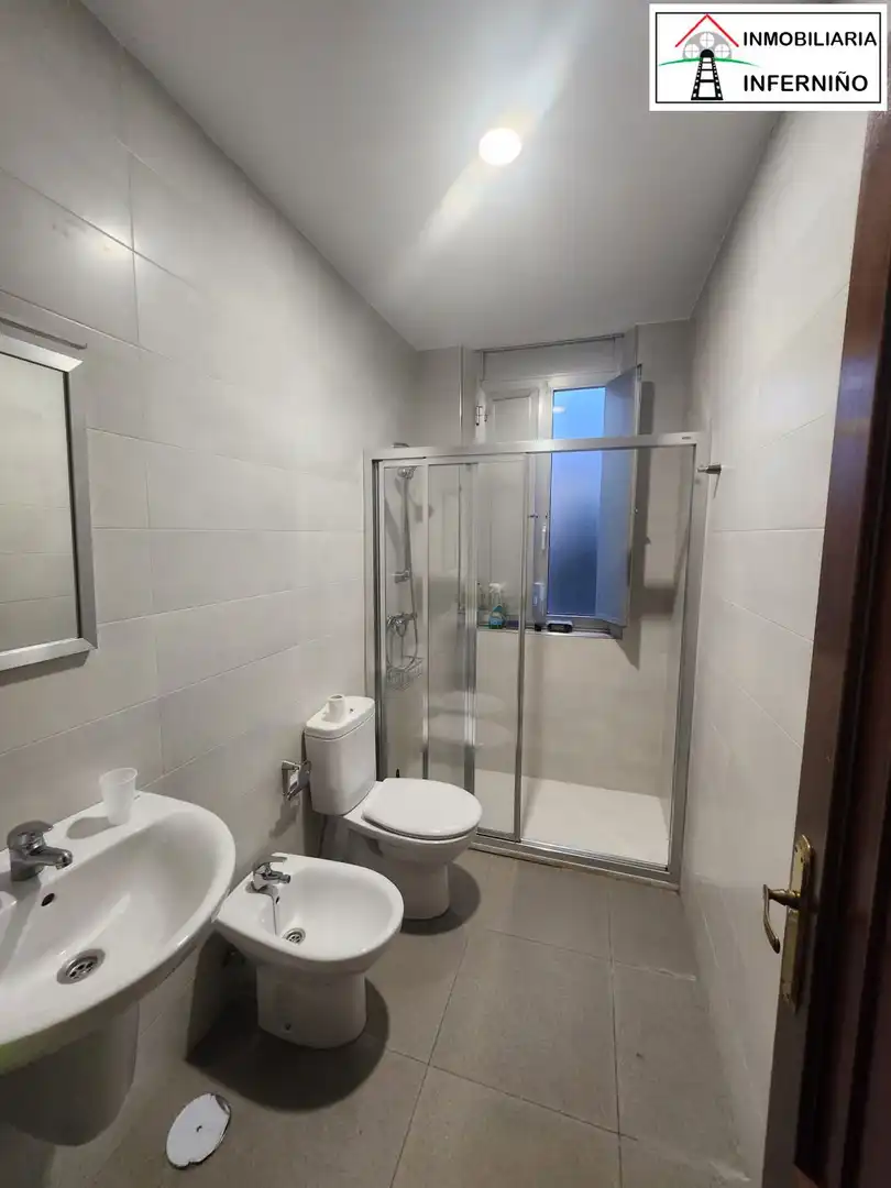 Bany de Edifici en venda en Ferrol