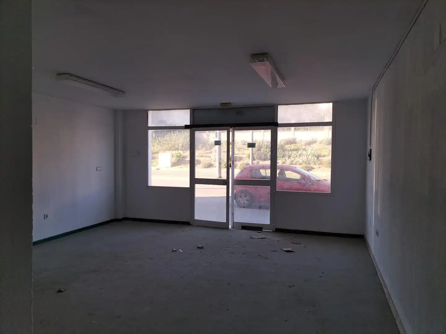 Industrial buildings for sale in Chiclana de la Frontera