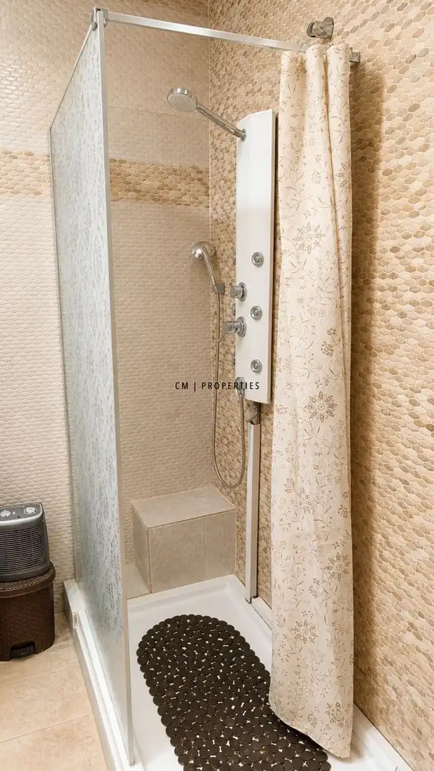 Baño de Casa o chalet de alquiler en Chiva con Aire acondicionado, Calefacción y Terraza