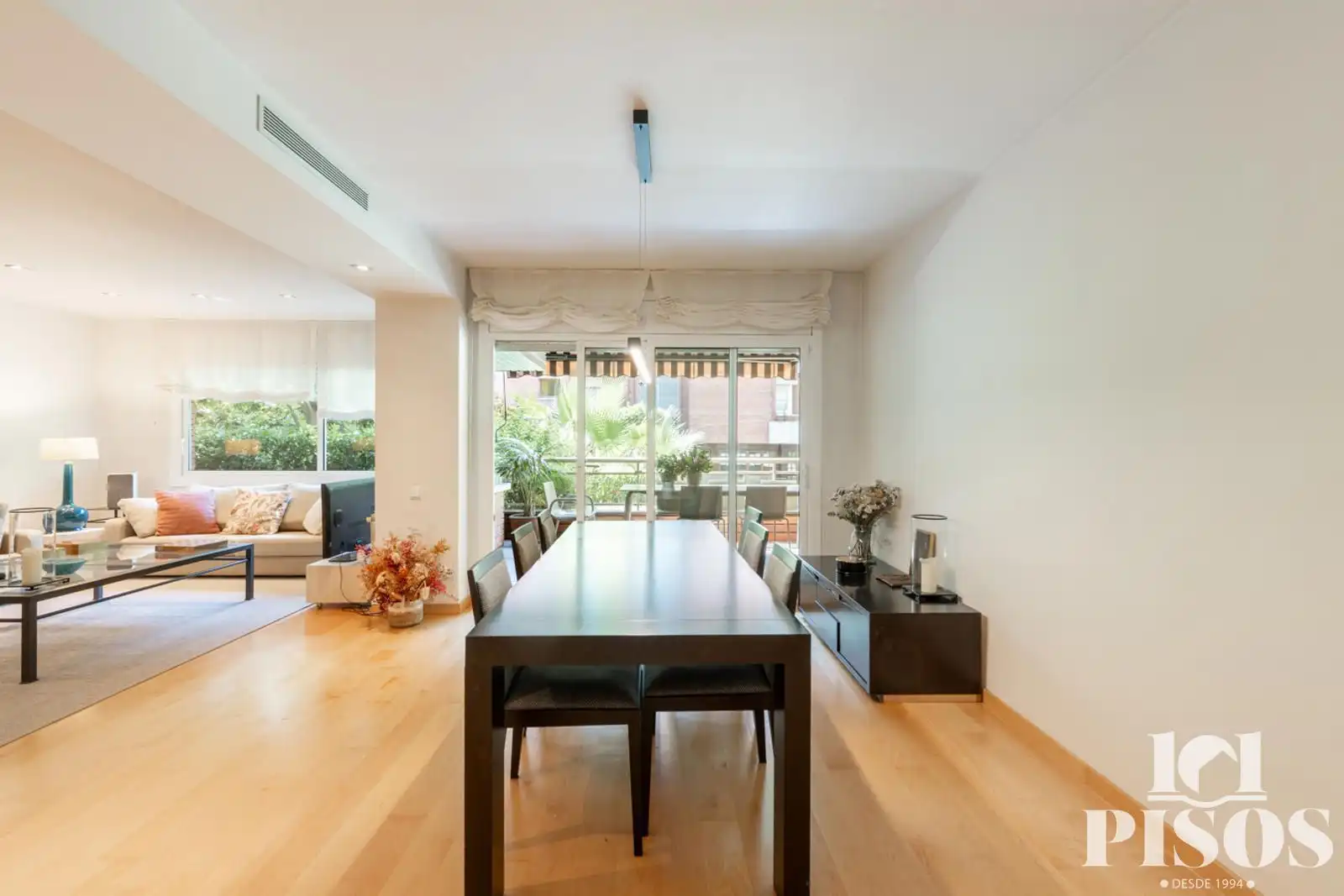 Dining room of Flat for sale in Sant Cugat del Vallès  with Air Conditioner, Heating and Private garden