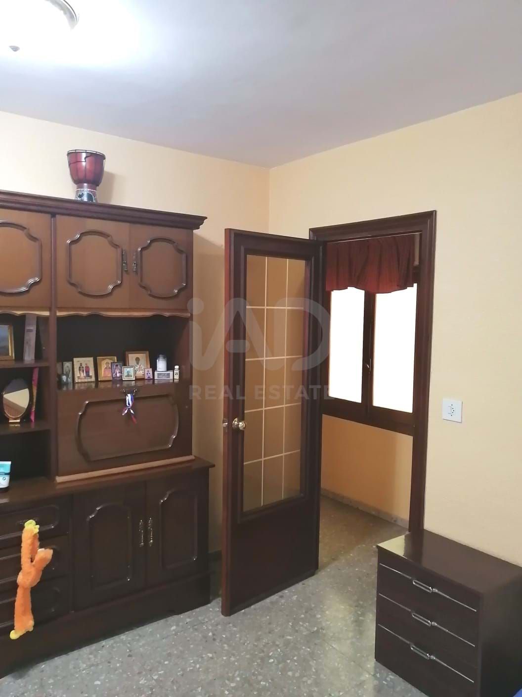 Flat for sale in Onil  with Air Conditioner and Heating