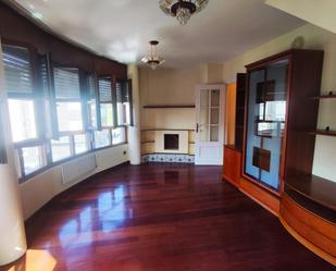 Living room of Flat for sale in Santa María de Cayón  with Heating, Parquet flooring and Terrace