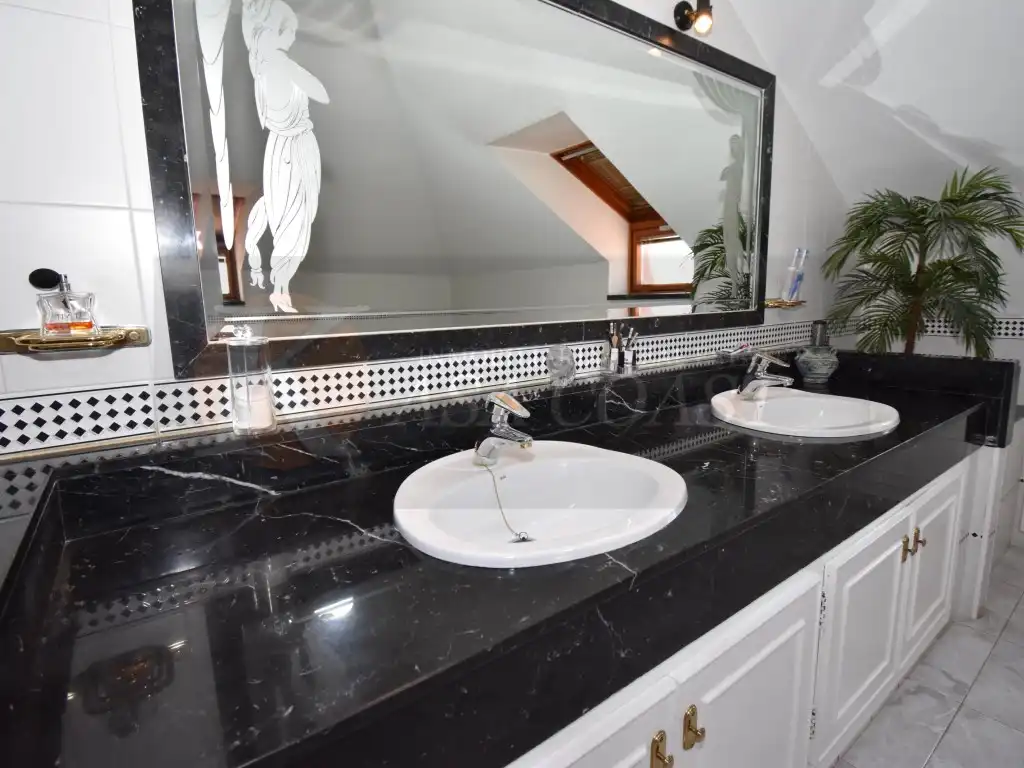 Baño de Ático en venta en Fuengirola con Aire acondicionado, Jardín privado y Terraza