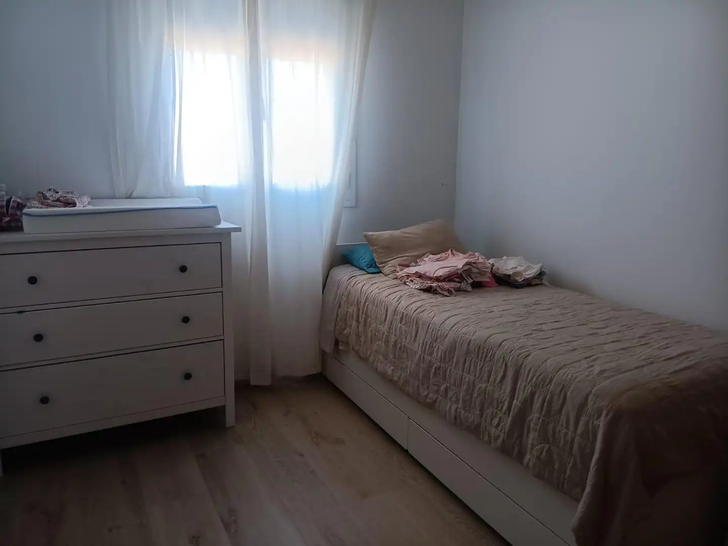 Bedroom of Flat for sale in Sevilla  with Air Conditioner, Parquet flooring and Terrace