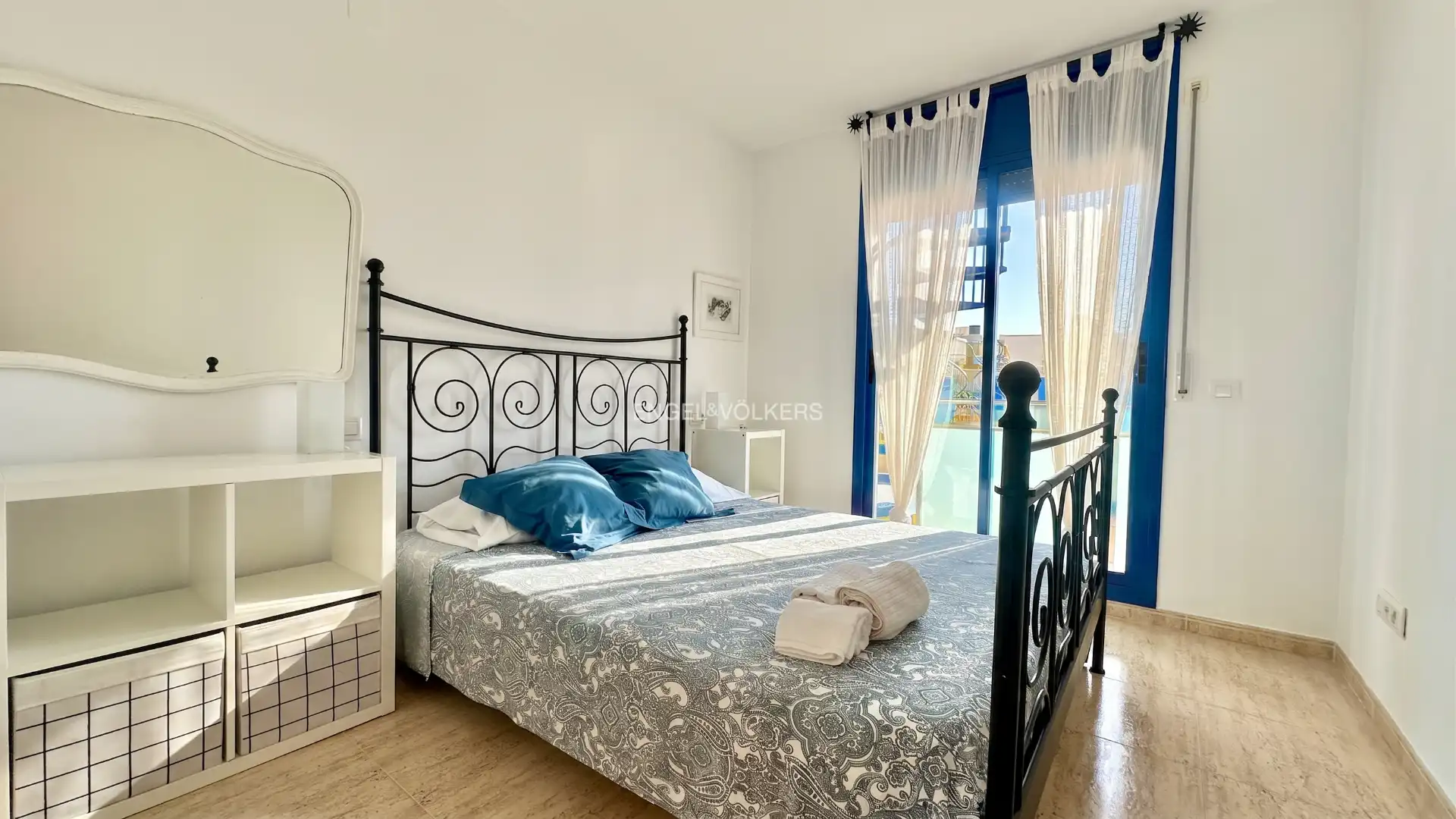 Dormitori de Casa adosada en venda en L'Ampolla amb Aire condicionat, Moblat i Balcó