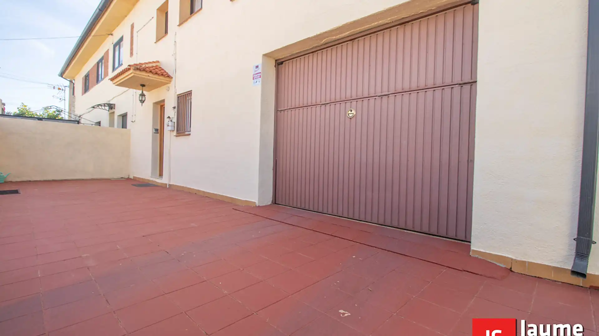 Vista exterior de Casa adosada en venta en Torredembarra con Aire acondicionado, Calefacción y Jardín privado