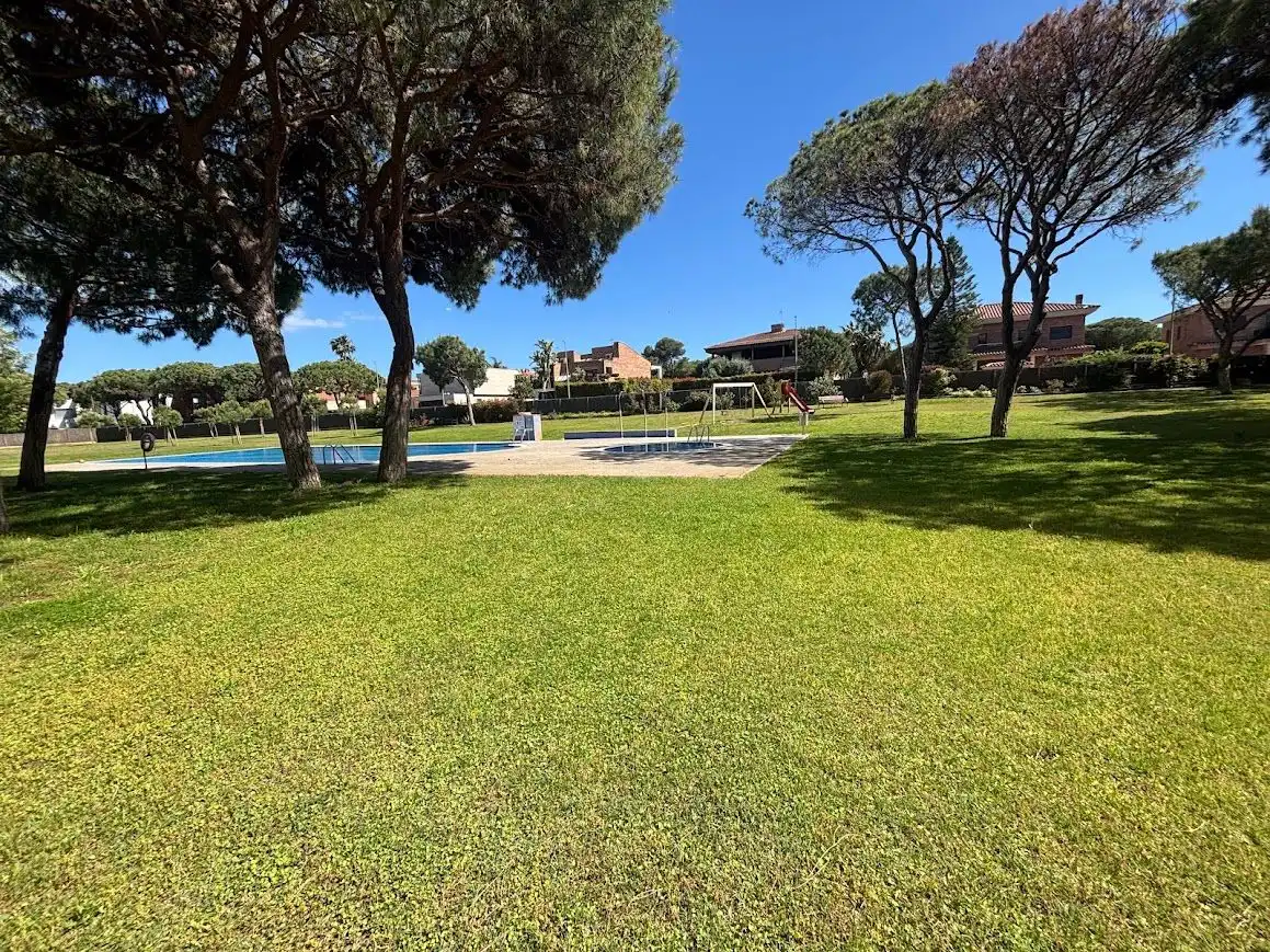 Piscina de Ático en venta en Gavà con Aire acondicionado, Terraza y Trastero