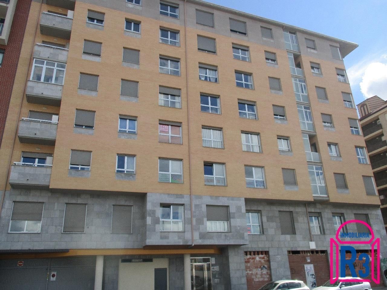 Exterior view of Apartment to rent in León Capital   with Heating, Storage room and Furnished