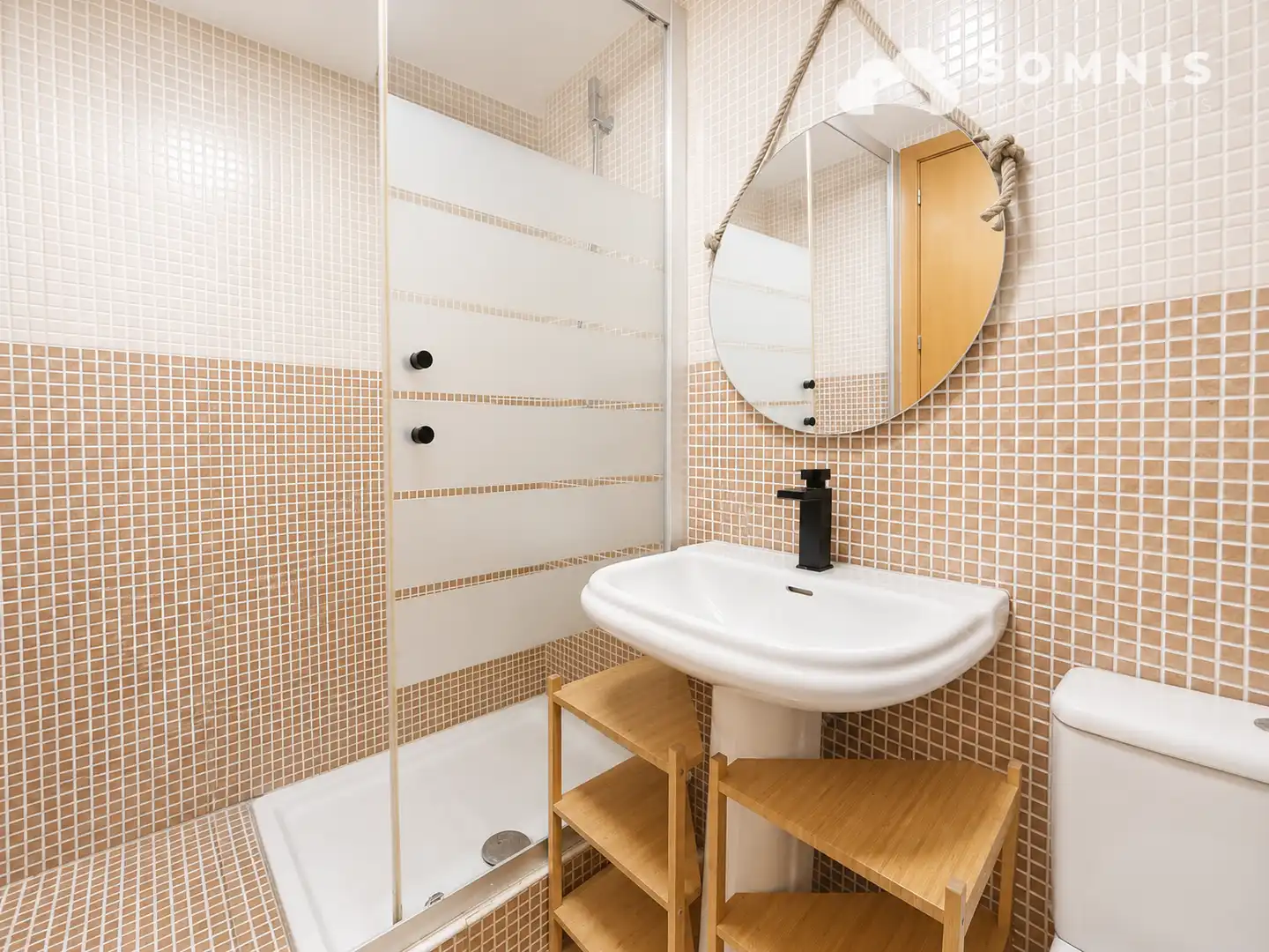 Bathroom of Flat for sale in Rubí