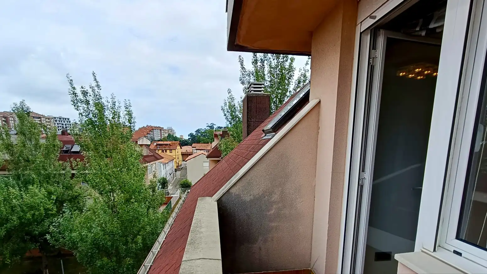 Balcony of Flat for sale in El Astillero    with Heating, Parquet flooring and Terrace