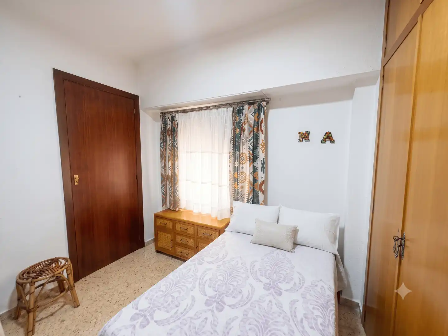 Habitación de Piso en venta en Valencia con Aire acondicionado y Balcón