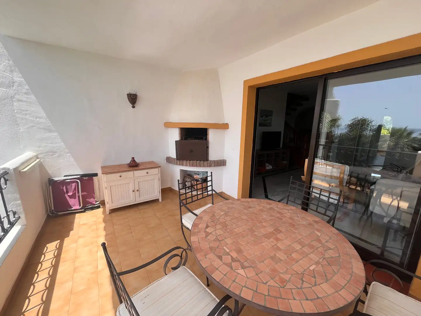 Terrasse von Maisonette zur Miete in Marbella mit Klimaanlage, Terrasse und Möbliert