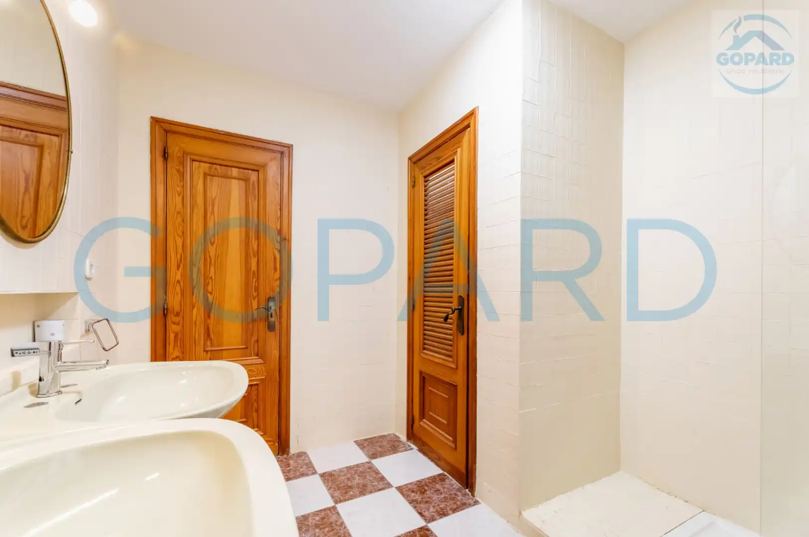 Bany de Casa o xalet en venda en Alpedrete amb Calefacció, Jardí privat i Parquet