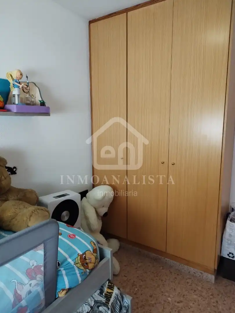 Habitación de Casa adosada en venta en Camporrobles con Calefacción, Terraza y Trastero