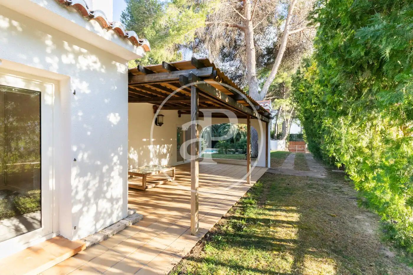 Jardí de Casa o xalet en venda en Chiva amb Aire condicionat, Calefacció i Jardí privat