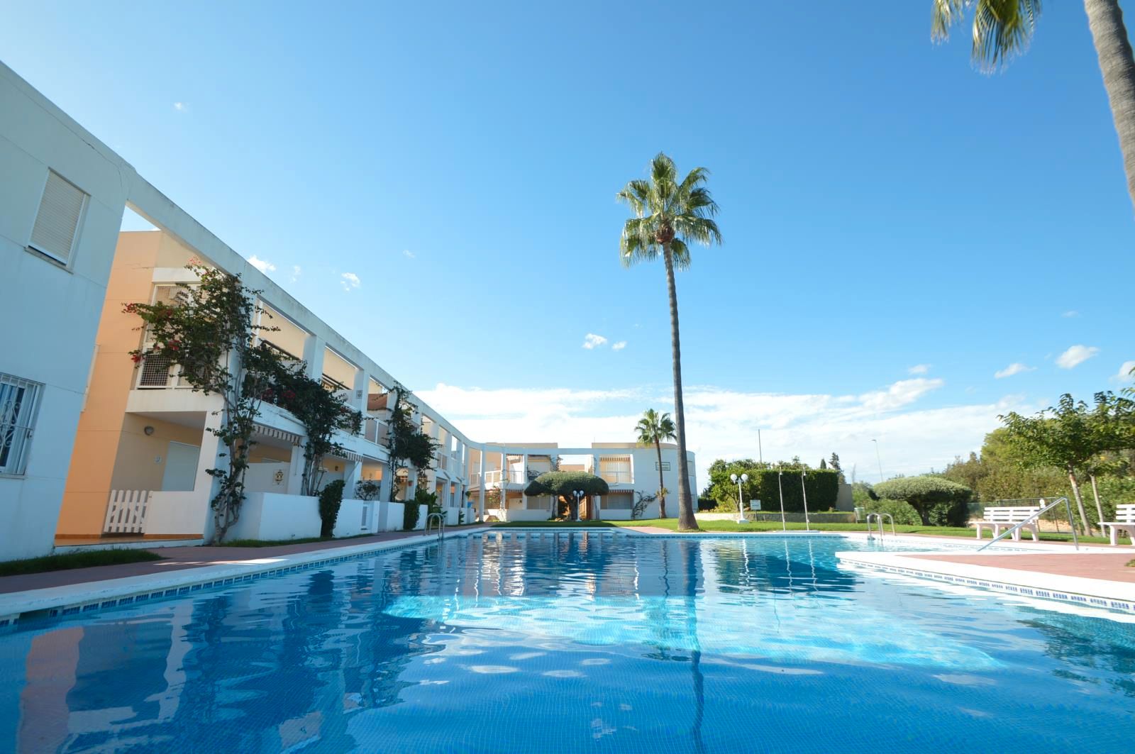 Swimming pool of Apartment for sale in Vinaròs  with Furnished, Washing machine and Balcony