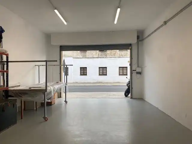 Vista exterior de Local en venta en Riudoms