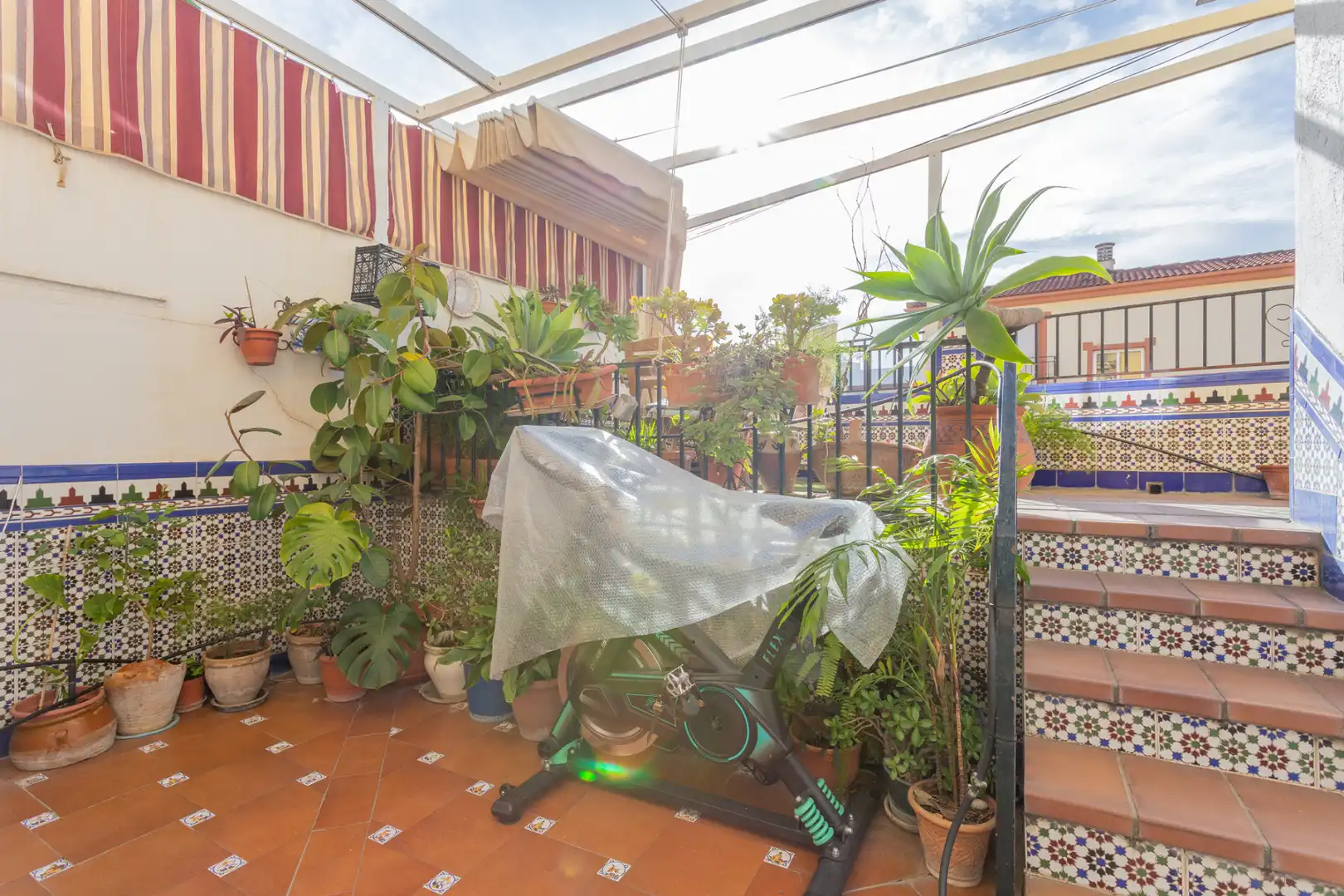 Terrassa de Casa o xalet en venda en Peligros amb Aire condicionat, Calefacció i Terrassa