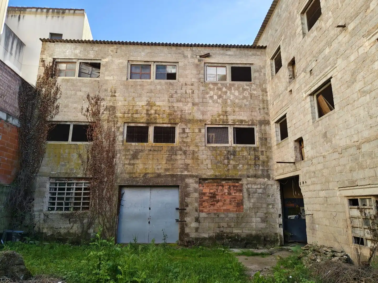 Vista exterior de Edifici en venda en Monistrol de Calders
