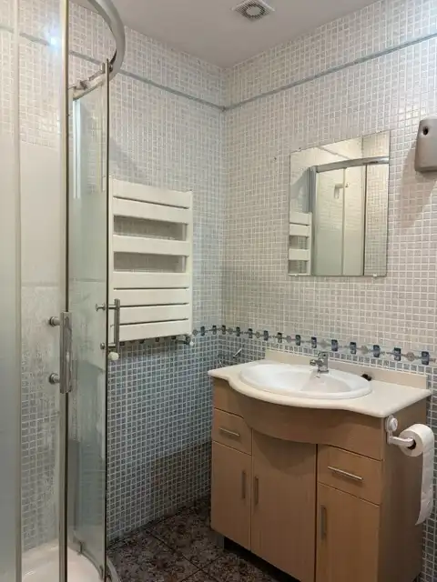 Baño de Casa adosada en venta en Esparreguera con Calefacción, Terraza y Trastero