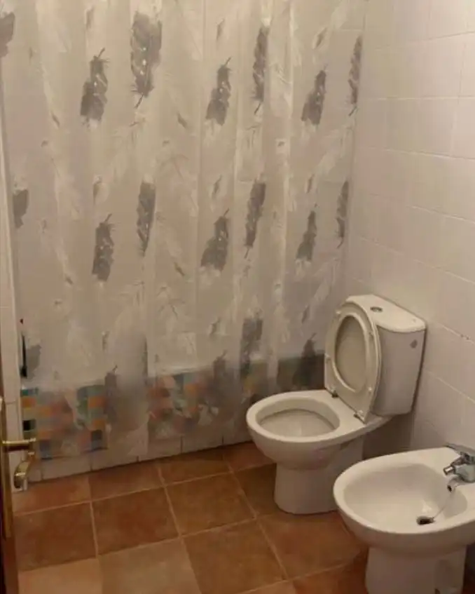 Bany de Pis en venda en Bollullos Par del Condado amb Terrassa i Traster
