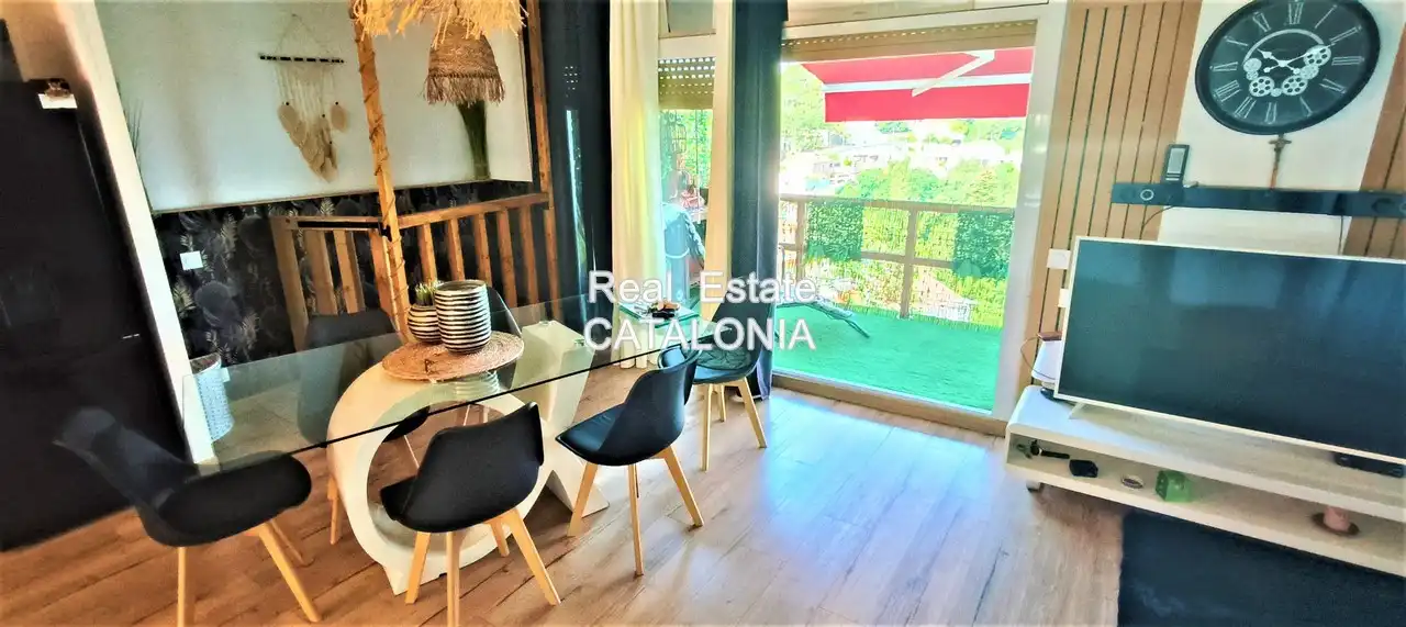 Vista exterior de Casa o xalet en venda en Lloret de Mar amb Aire condicionat, Calefacció i Jardí privat