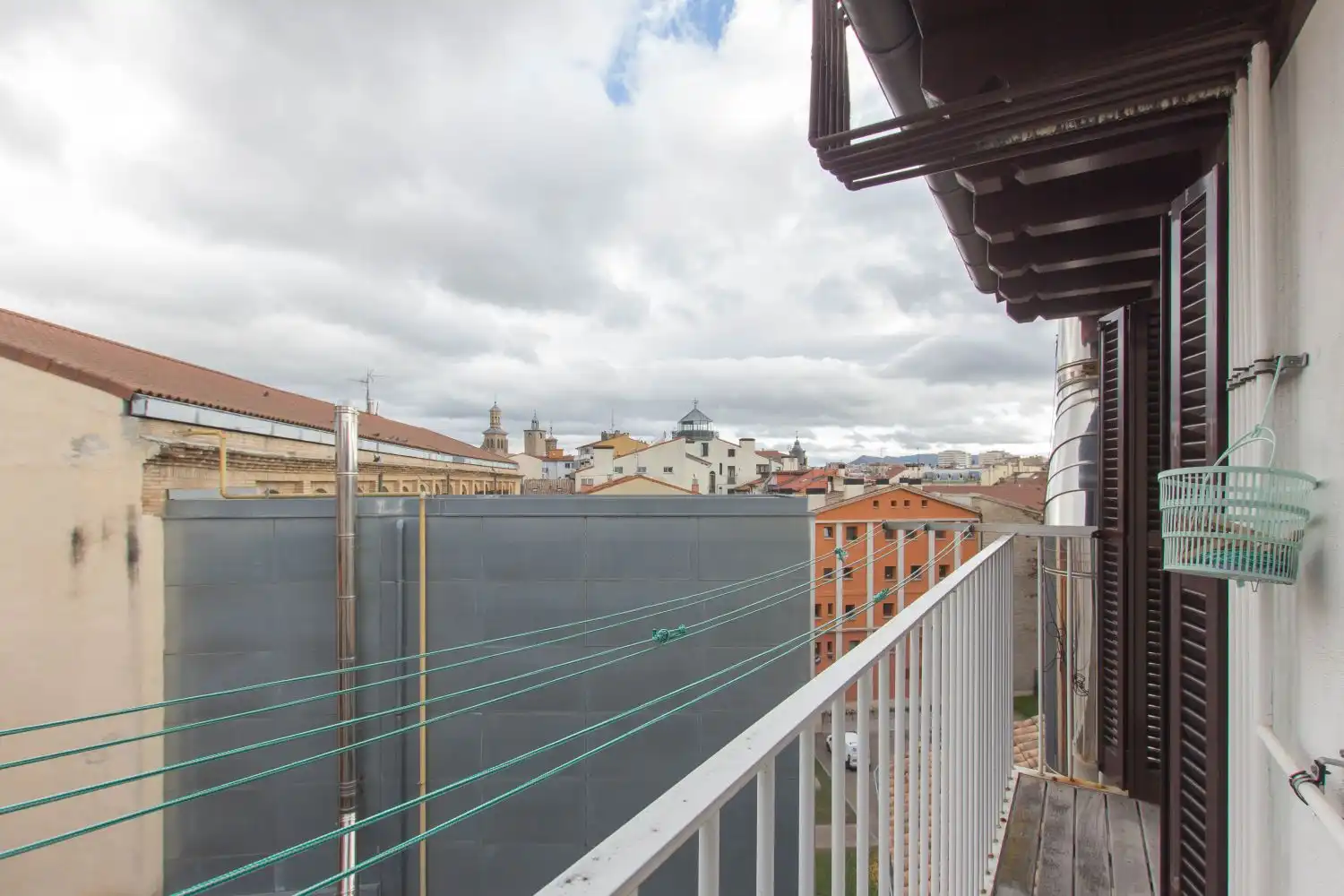 Terraza de Piso en venta en  Pamplona / Iruña con Calefacción y Balcón
