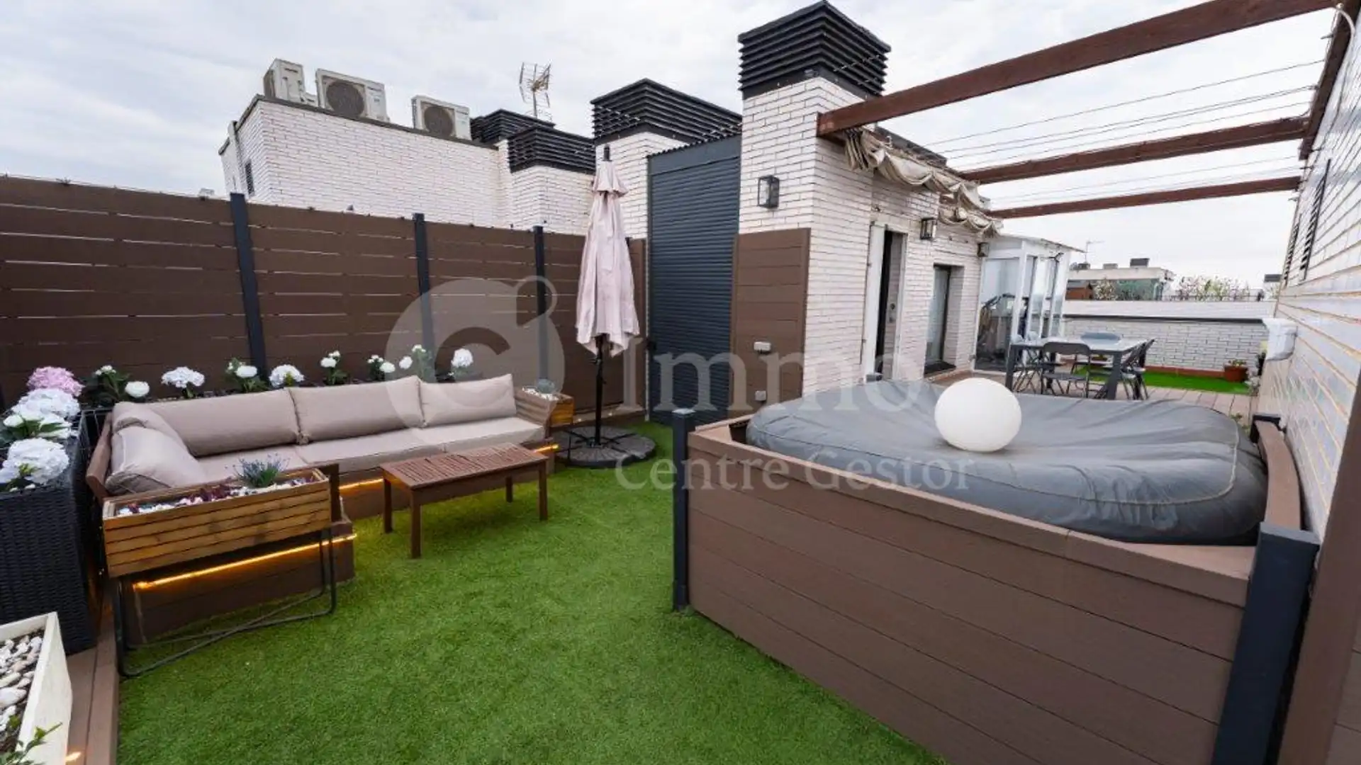 Ático en venta en Avinguda de Miquel Batllori, La Bordeta