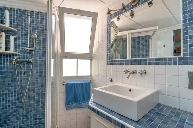 Badezimmer von Gebäude zum Verkauf in Torrevieja