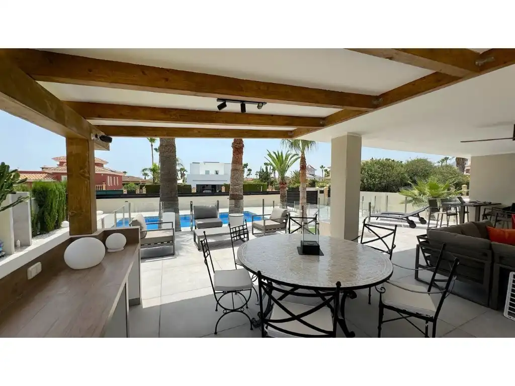 Terrassa de Casa o xalet en venda en L'Alfàs del Pi amb Aire condicionat, Terrassa i Piscina