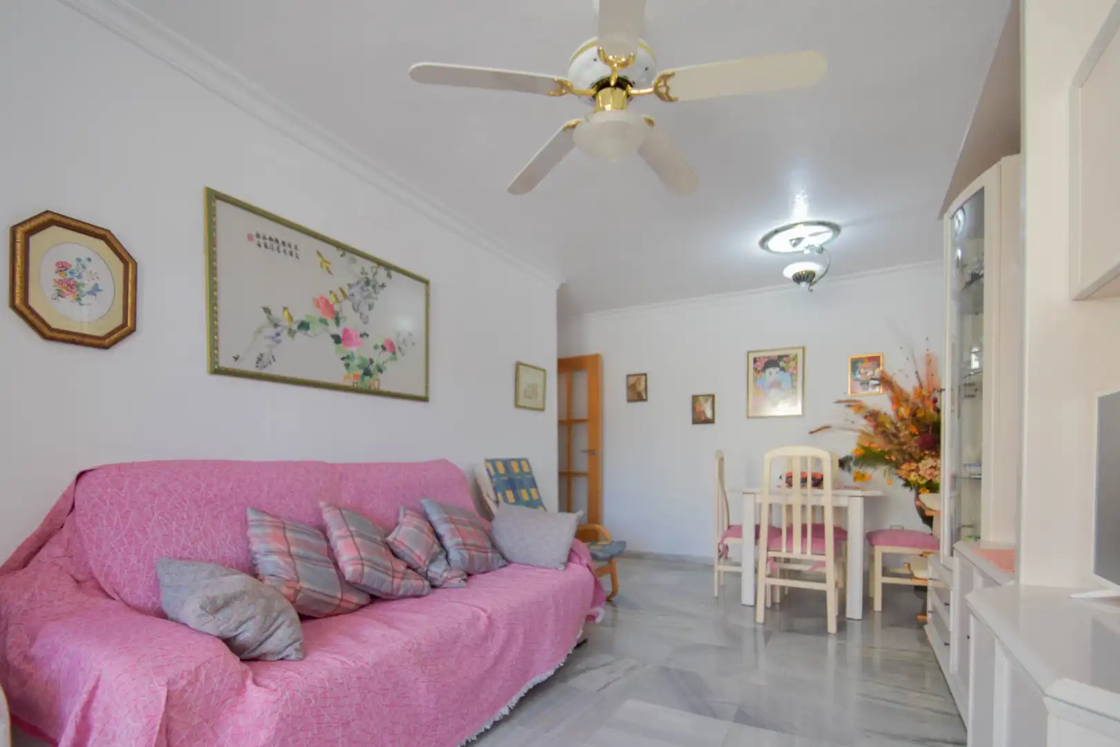 Schlafzimmer von Wohnungen zum Verkauf in Almuñécar mit Klimaanlage, Terrasse und Möbliert