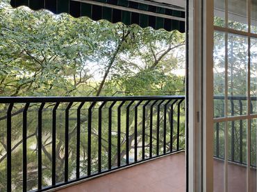 Apartamento con balcón en venta en Estepona Pueblo