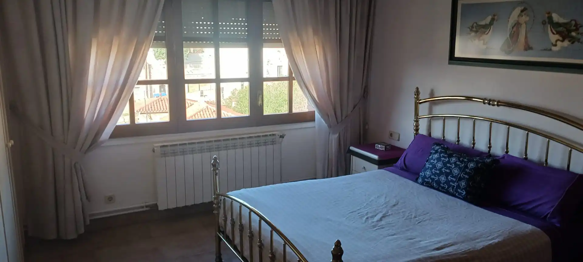 Dormitori de Casa o xalet en venda en Esplugues de Llobregat amb Calefacció, Jardí privat i Traster
