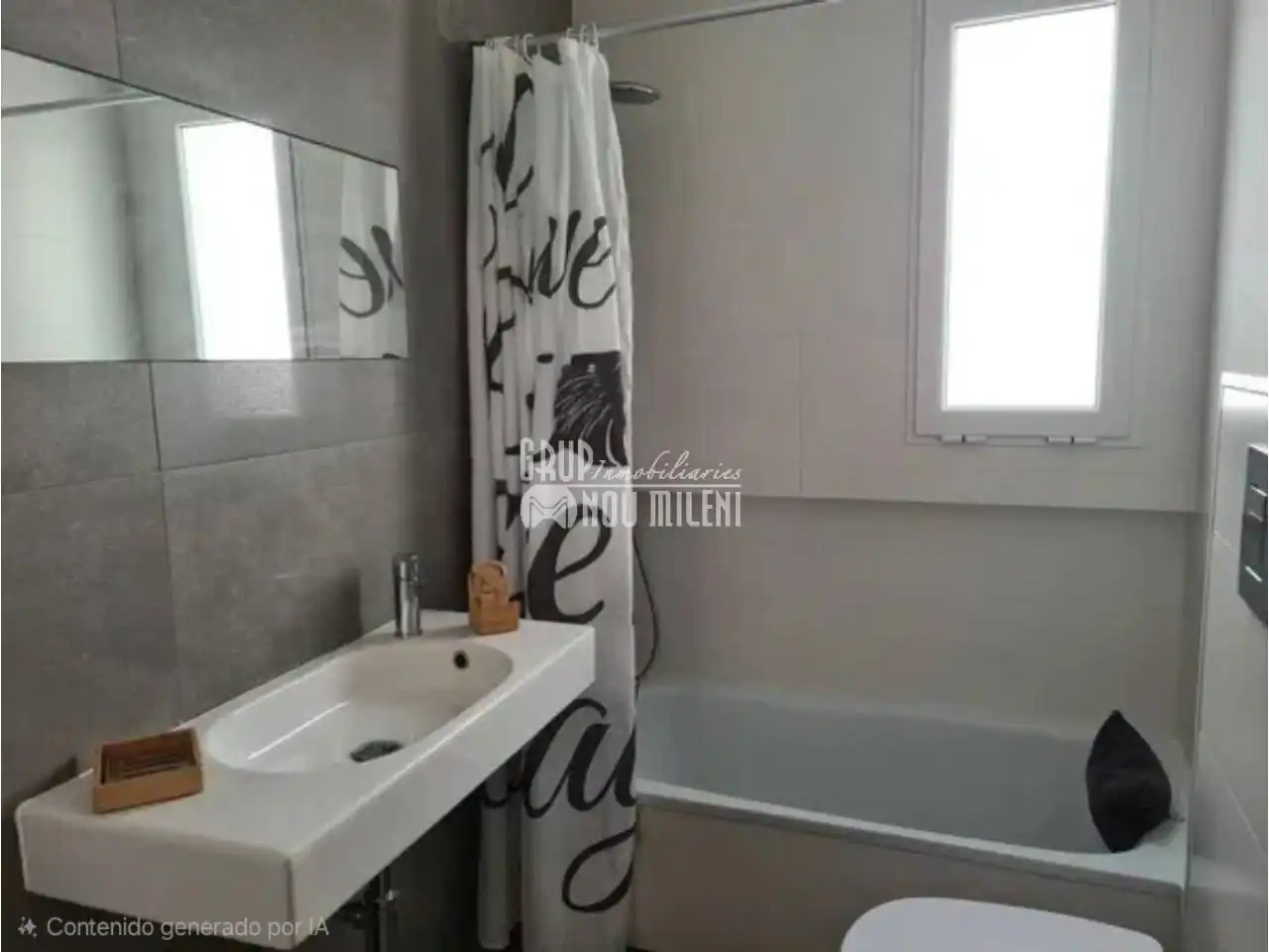 Baño de Piso de alquiler en Valencia con Aire acondicionado, Calefacción y Amueblado