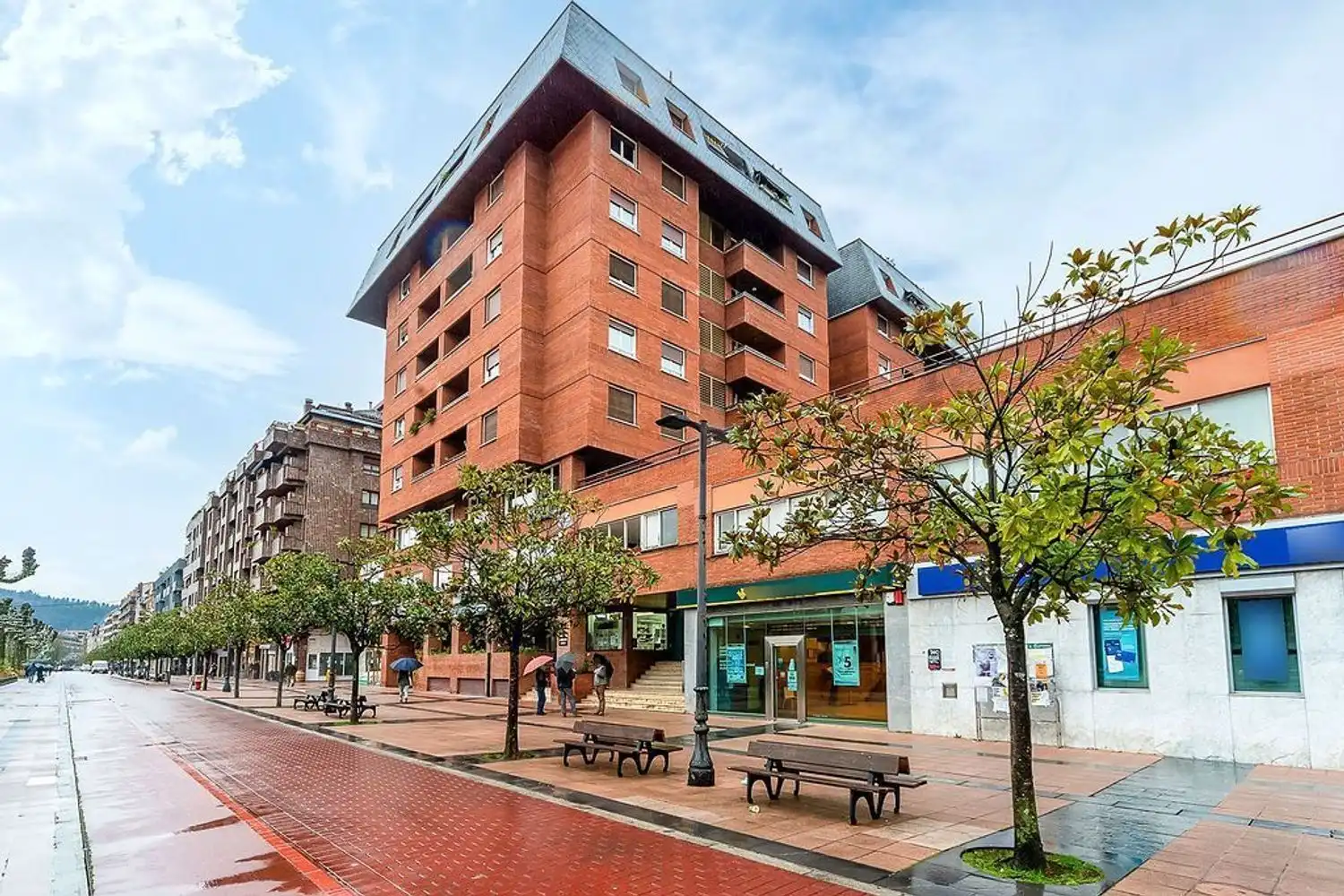 Locale commerciale in vendita a Avenida NAVARRA 1, imagen 3