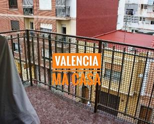 Vista exterior de Pis de lloguer en  Valencia Capital amb Aire condicionat, Calefacció i Terrassa