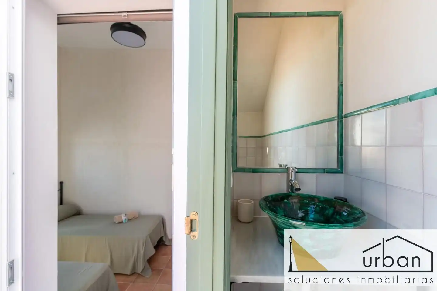 Bedroom of Houses for sale in Chipiona  with Private garden