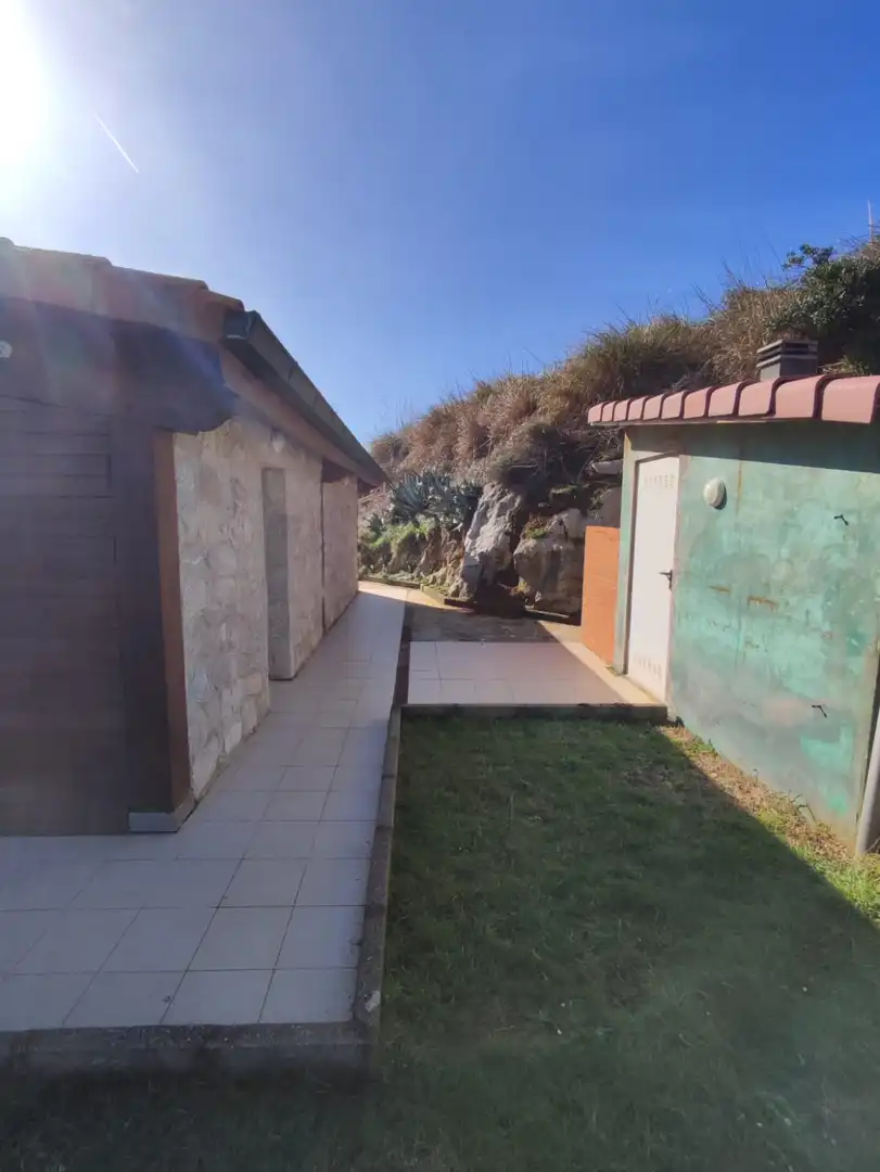 Jardín de Casa o chalet de alquiler en Miengo con Calefacción, Jardín privado y Amueblado